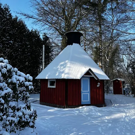 Unieke Finse Kota Met Sauna Twist