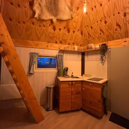 Unieke Finse Kota Met Sauna Daire *