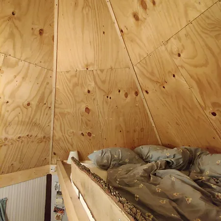 Unieke Finse Kota Met Sauna, Garden Twist