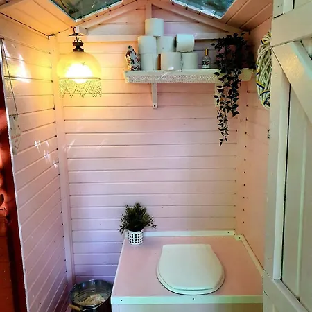 Unieke Finse Kota Met Sauna Daire